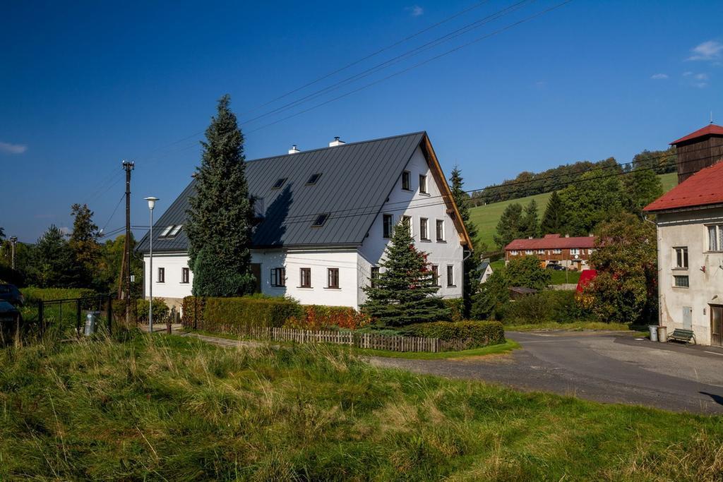 Готель Penzion Pod Sudem Лазнє-Лібверда Екстер'єр фото